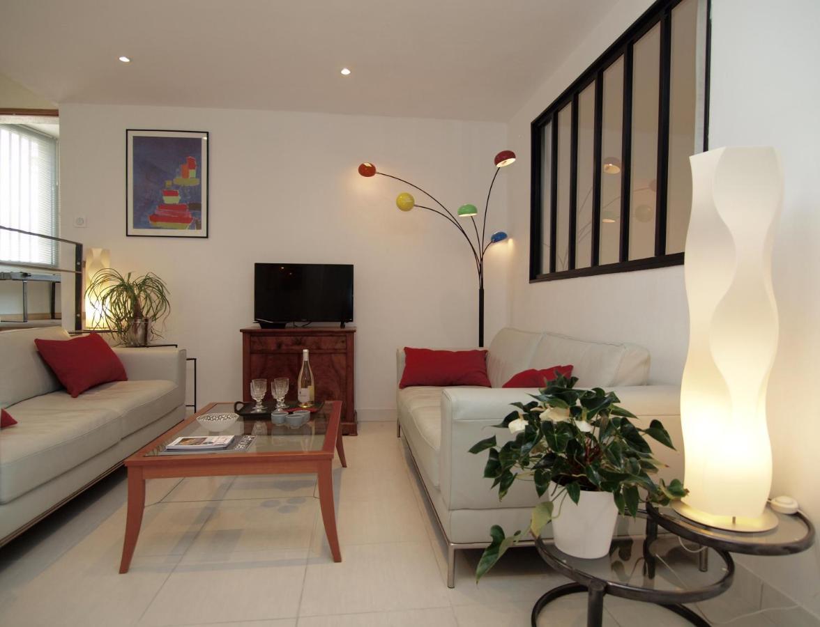 Le 26 Apartment Ним Екстериор снимка