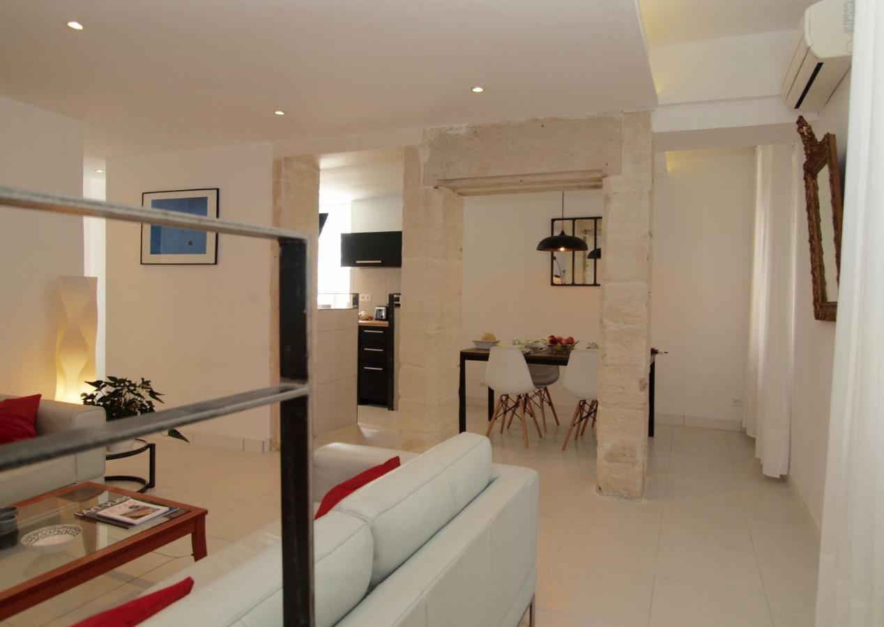 Le 26 Apartment Ним Екстериор снимка
